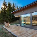 Valdora - Forest Oasis Vila *