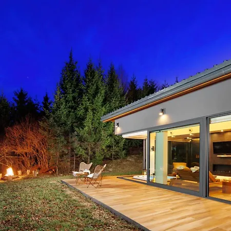 Valdora Forest Oasis -