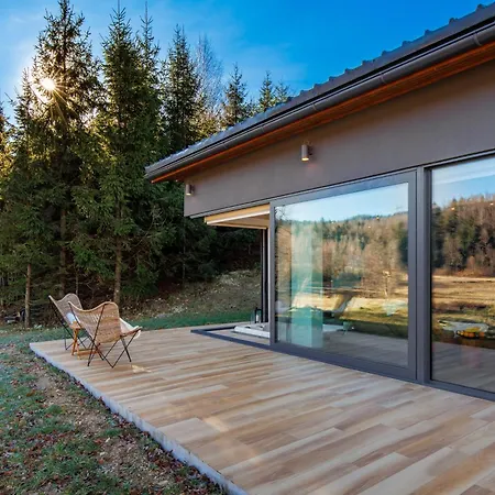 Valdora Forest Oasis - Vilă *