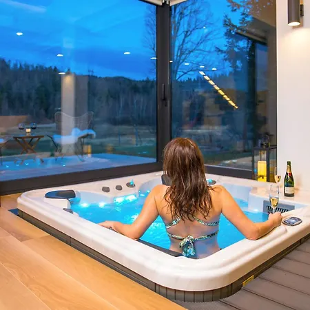 Vilă Valdora Forest Oasis - *